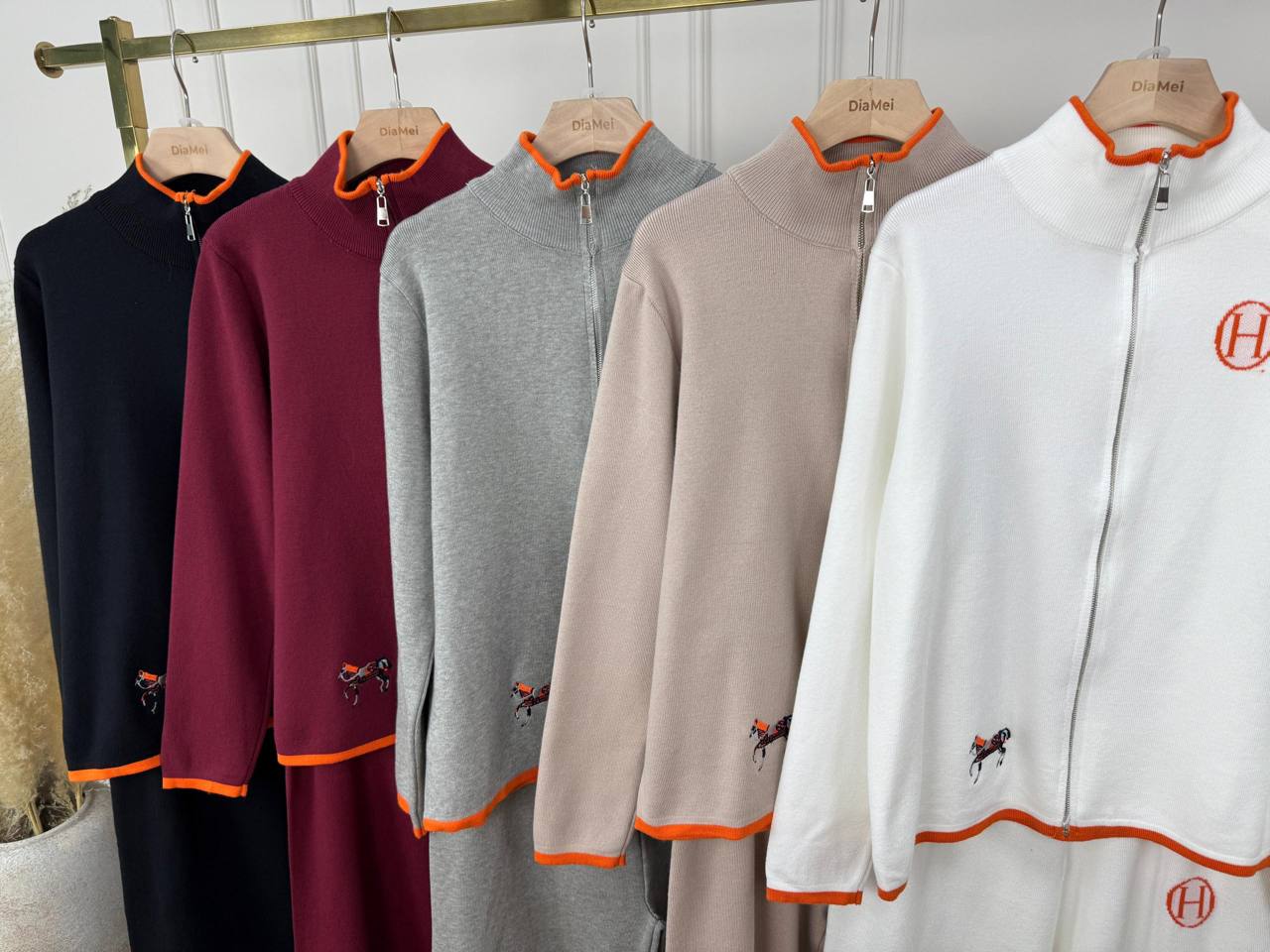 Двойка Hermès из плотного  трикотажа  