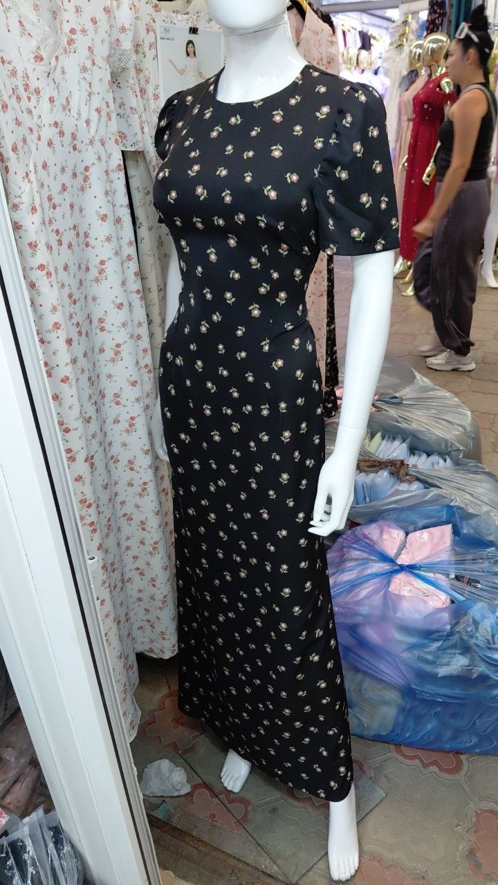 Платье 😍
Раз...