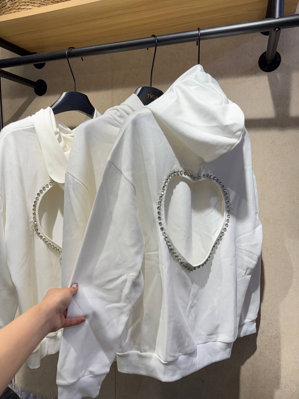 Les nouvelles pièces de la marque 🪽 
«TУ́GA» / та́йга 🪽