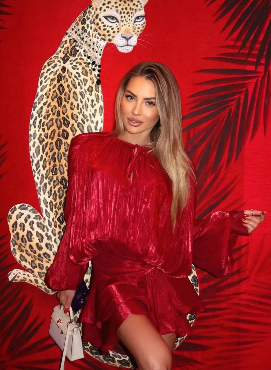 ЗАПУСТИЛИ ПОВТОР в ТРЕНДОВЫХ цветах .