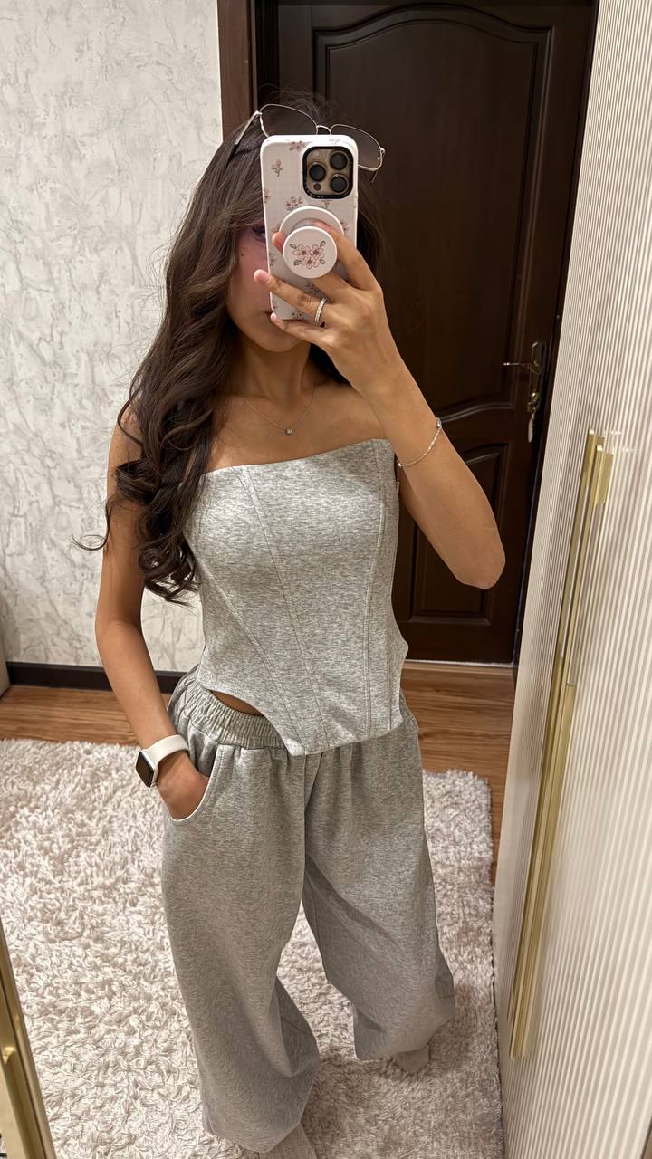 Представляем...