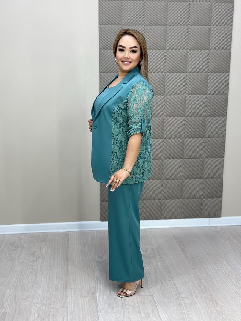 Тройка (жакет летний из гипюра, топ и брюки свободного ...