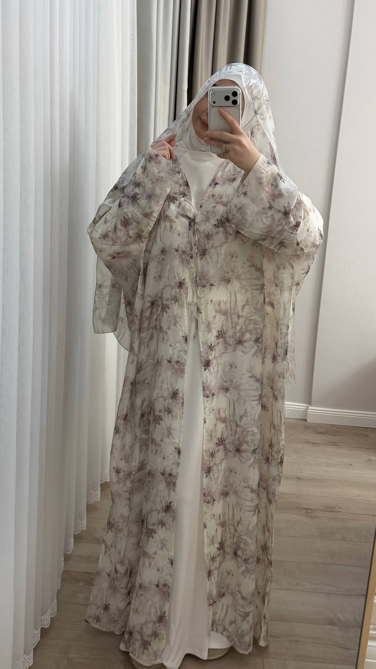 Нежная абайка из батиста 🌿
идеальный вариант на весну и...