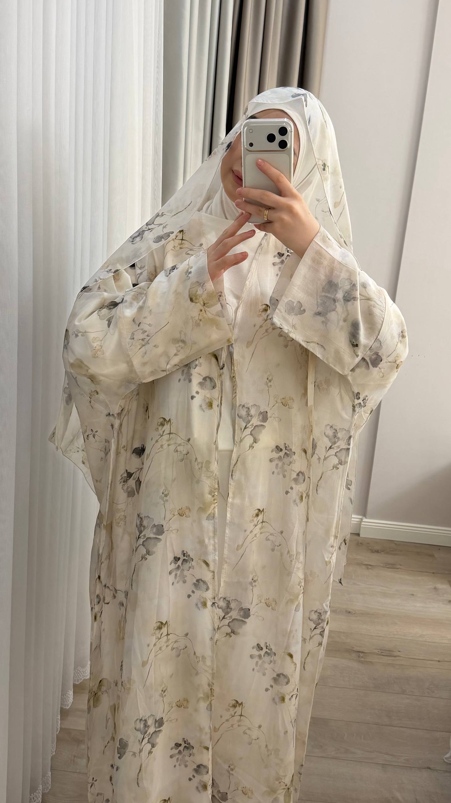 Нежная абайка из батиста 🌿
идеальный вариант на весну и...