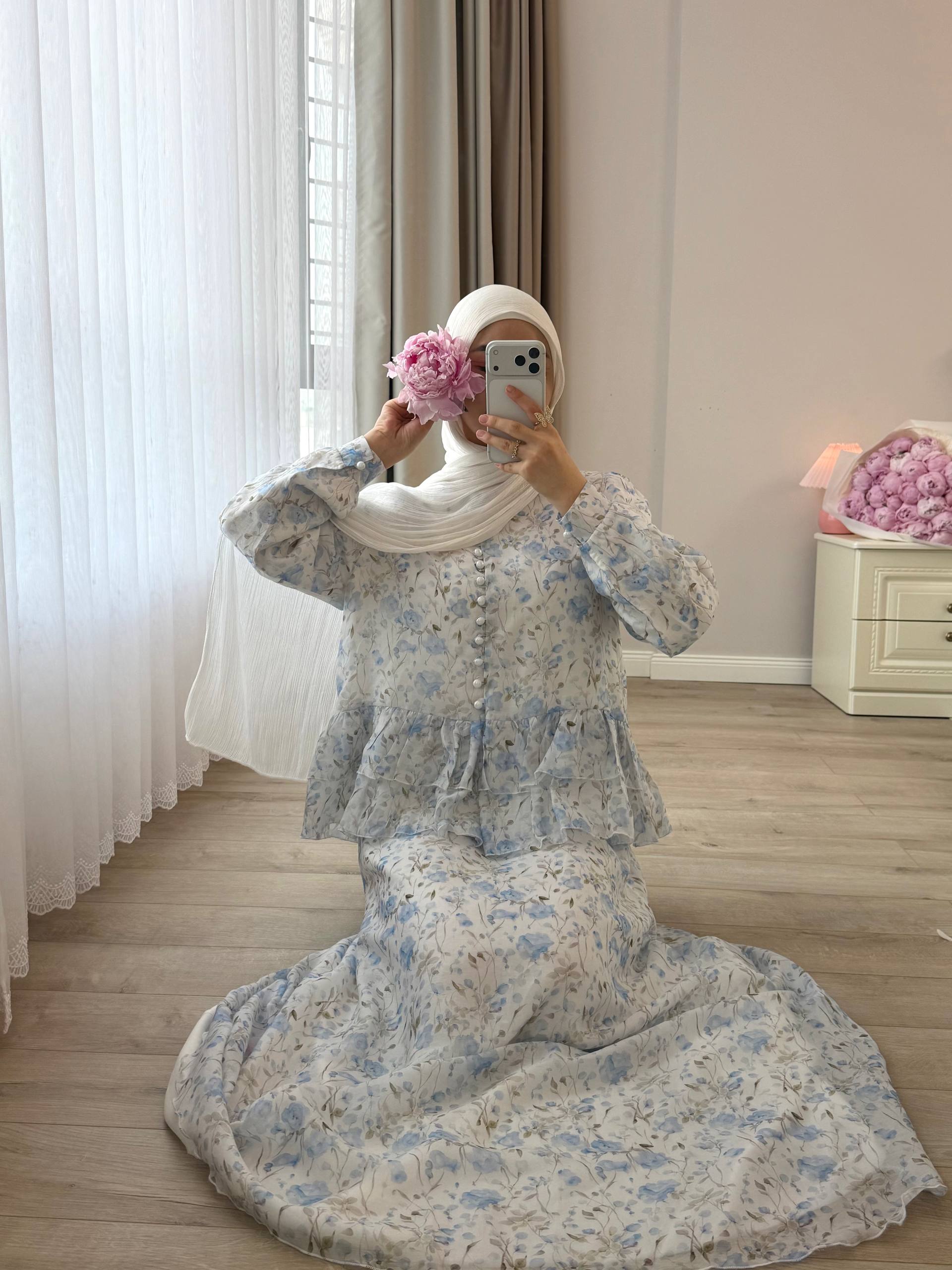 Влюбляющая в себя двойка из батиста 🌷
Очень нежная, лег...