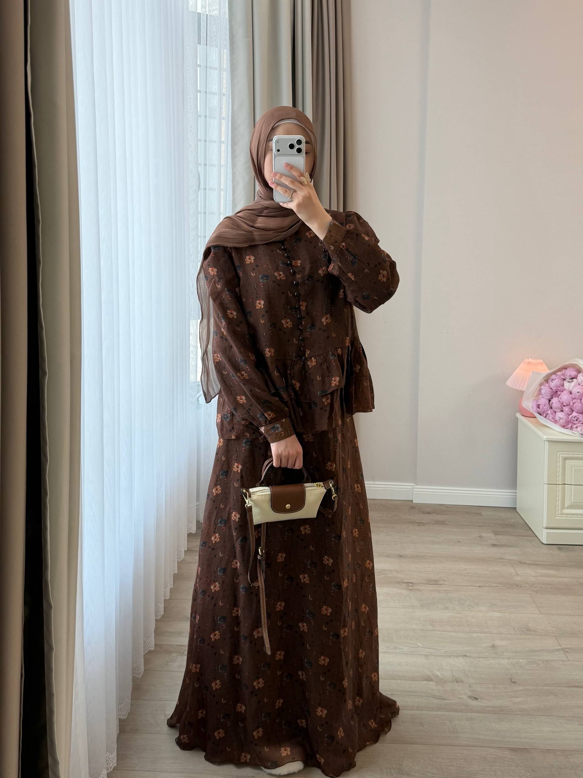 Влюбляющая в себя двойка из батиста 🌷
Очень нежная, лег...