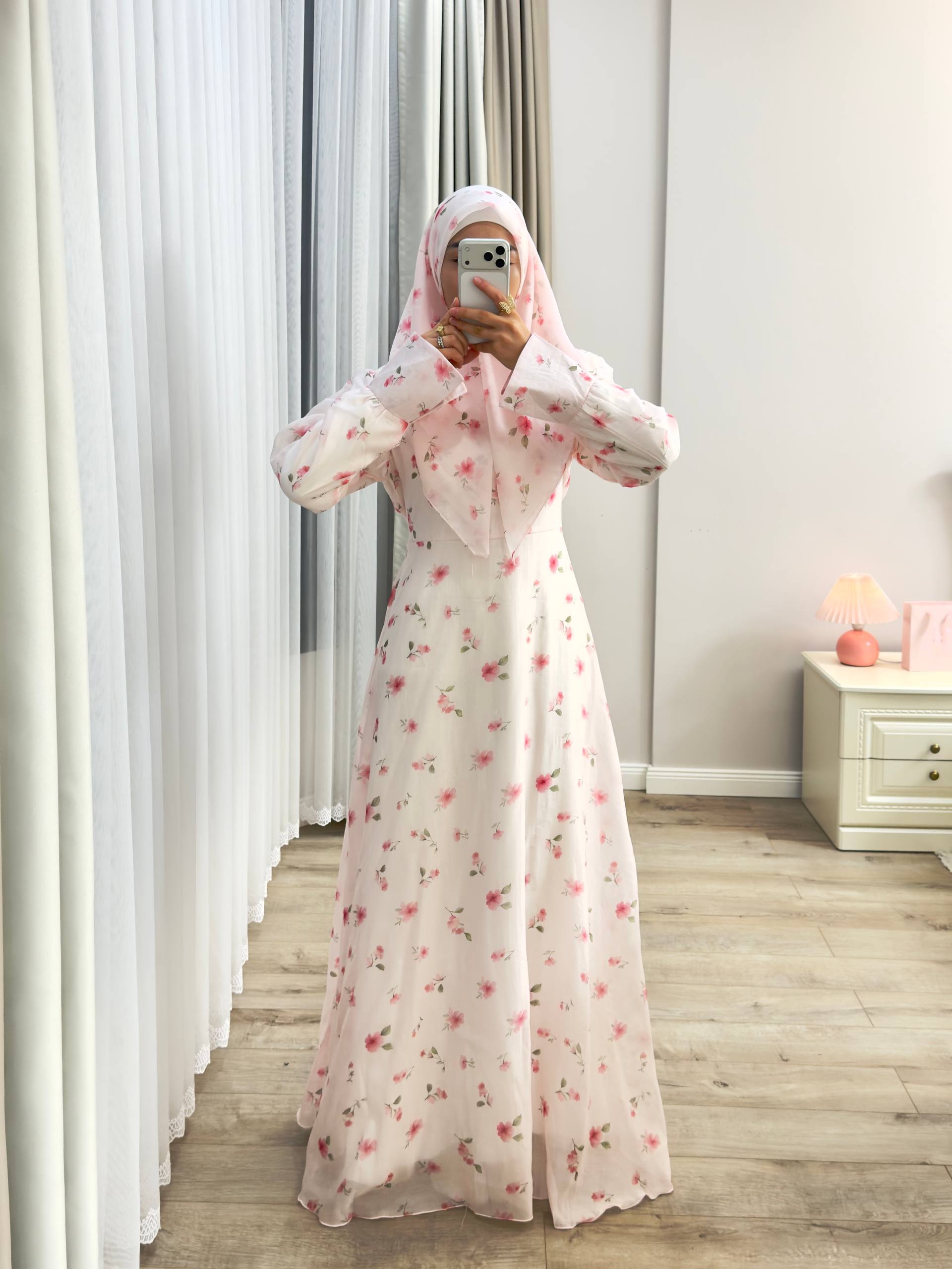 FLORA🌸
Нежное платье, в котором хочется встретить самые...