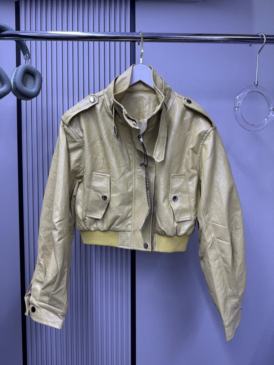 Та самая укороченная кожаная  куртка 💔
💥Идеальная посад...