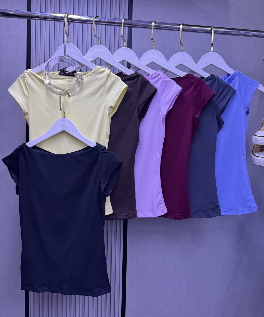 Модель ZARA 
✨Те самые приталенные Skims модель 
✨Мягки...