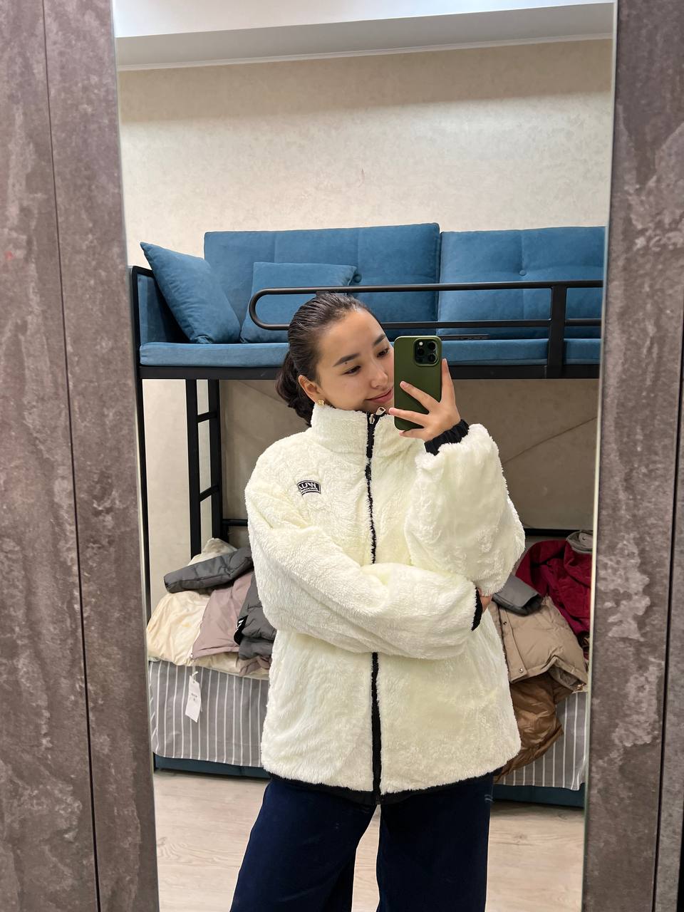 Двухсторонняя зимняя куртка – меняй образ за секунды!
🧥...