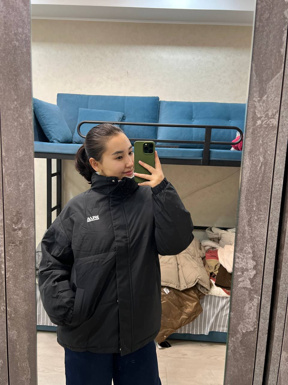 Двухсторонняя зимняя куртка – меняй образ за секунды!
🧥...