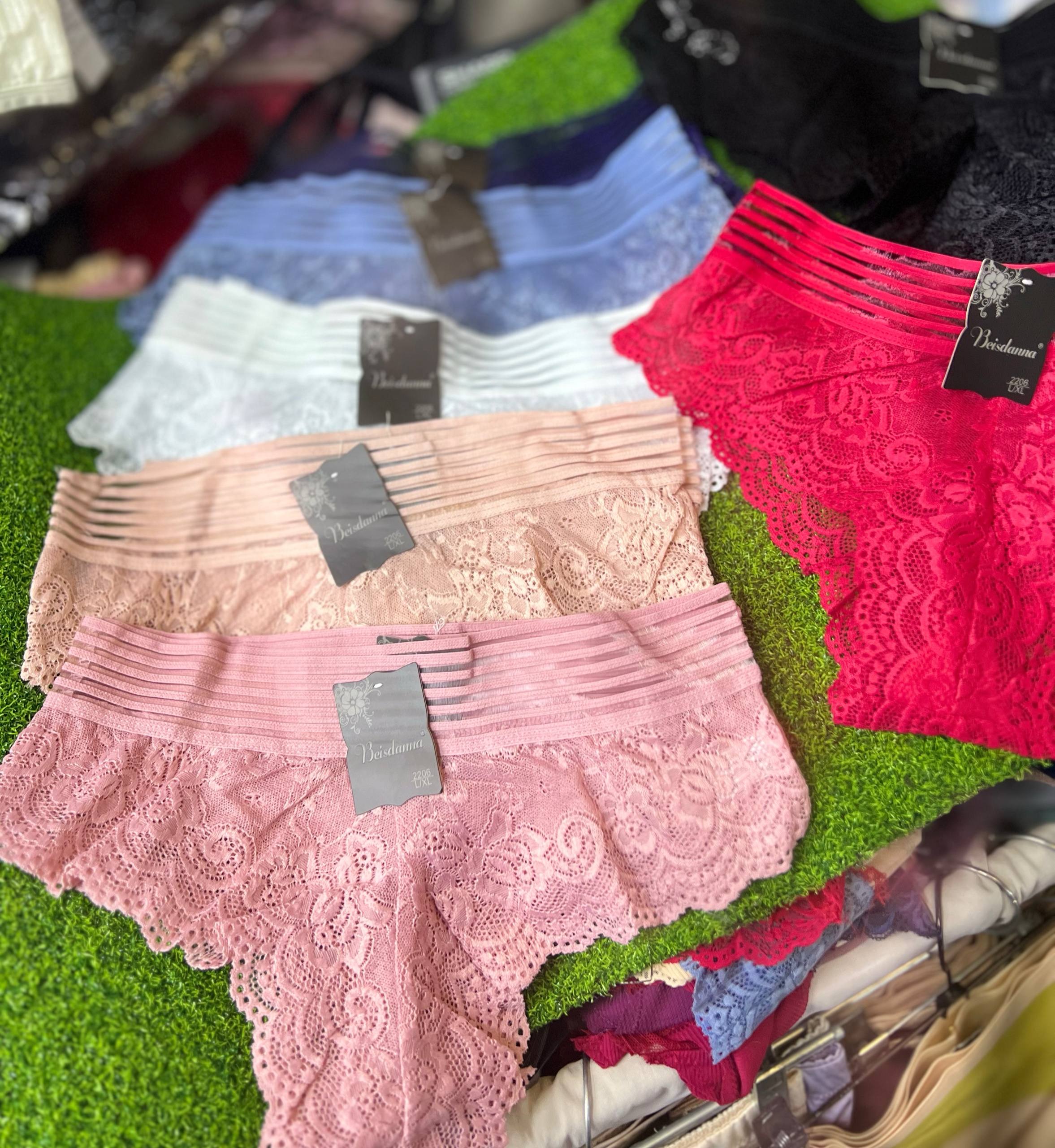 Трусы кружев...