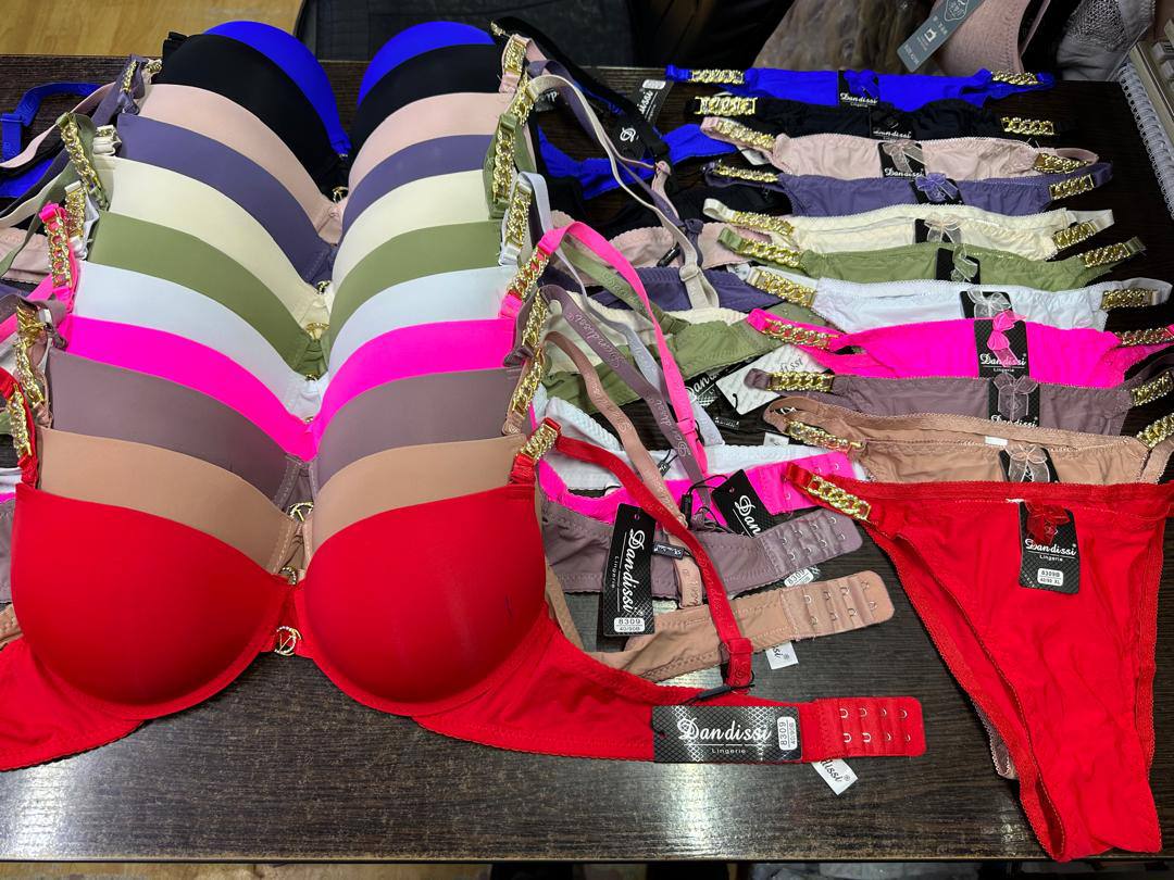 Женские комплекты: