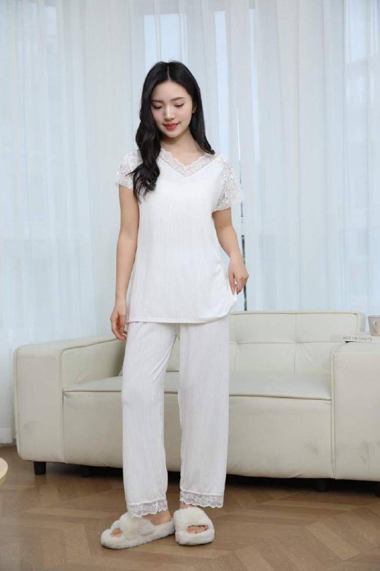 Пижамы  женские