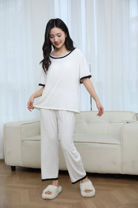 Пижамы  женские