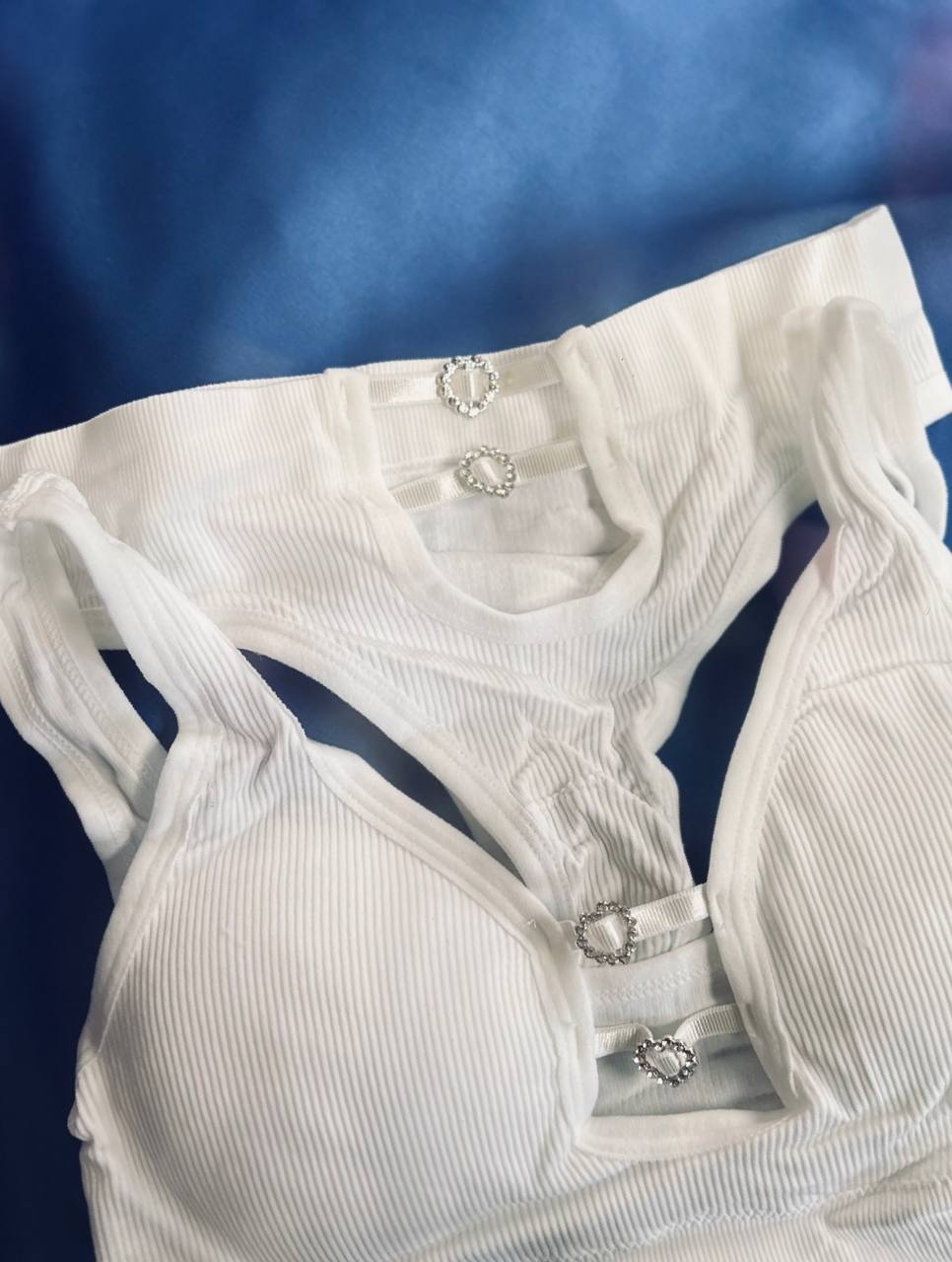 Комплект со стрингами