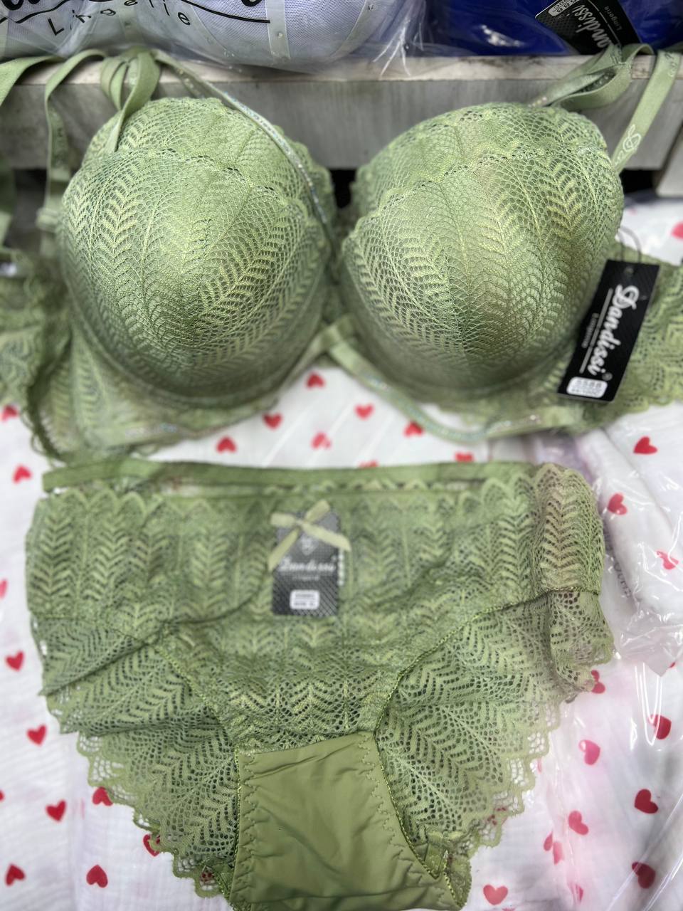 Женские комплекты