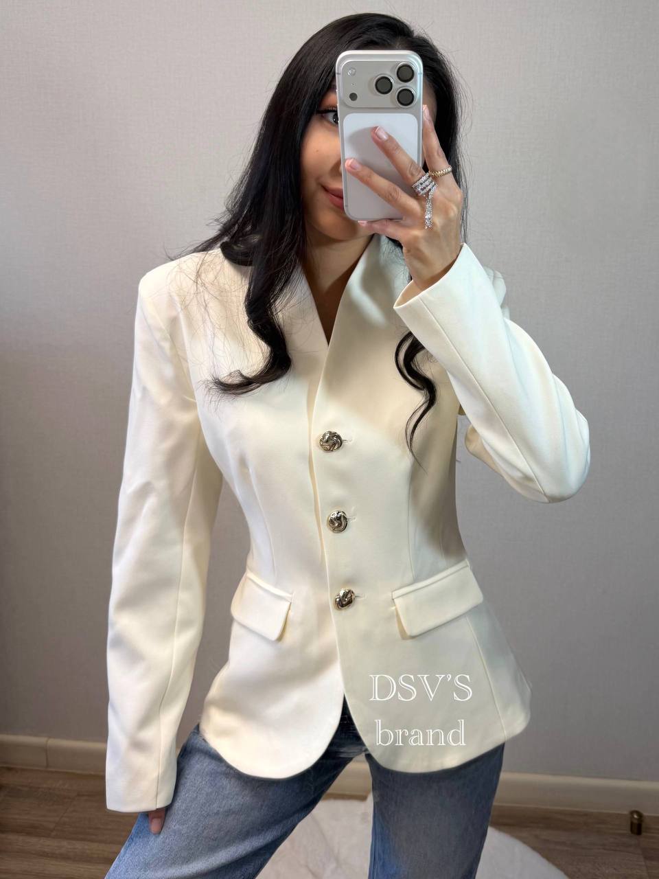 Стильный жак...