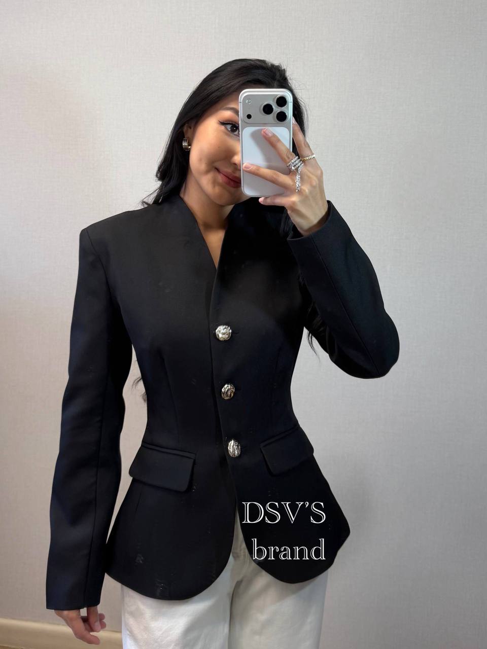 Стильный жак...