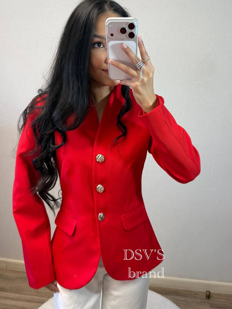 Стильный жак...