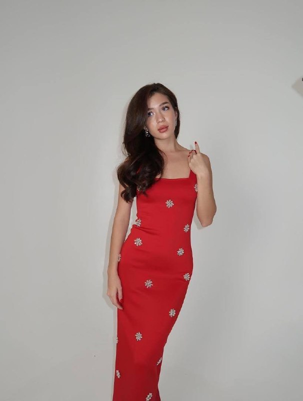 NEW!😍NEW!😍NEW!😍
✨Идеальный крой с квадратным вырезом по...