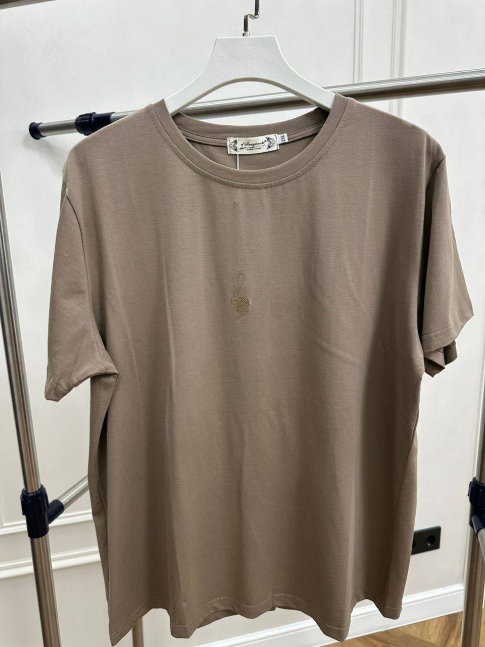 Привозн.Китай.
Хб(супрем)
Размер:48 по 54 (4 шт в линии...