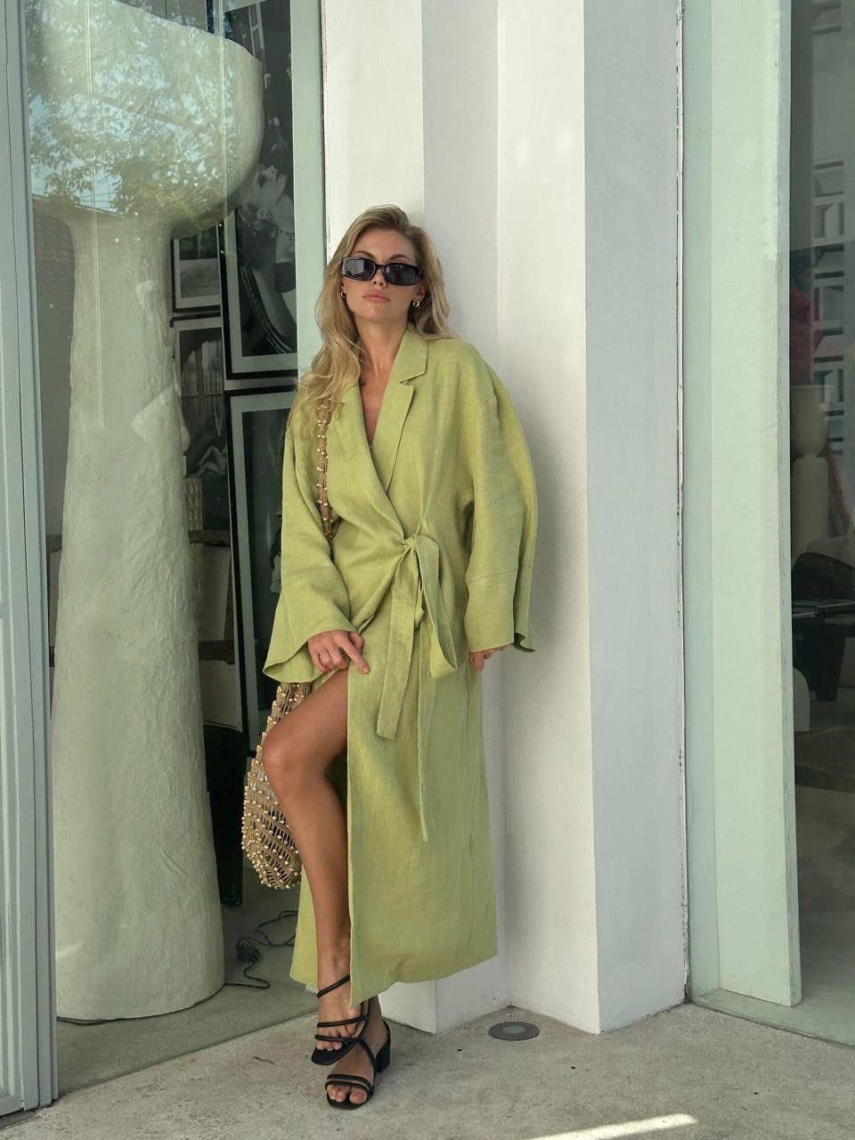 NEW COLLECTION 😍
💙 Кимоно-платье, которое выглядит доро...