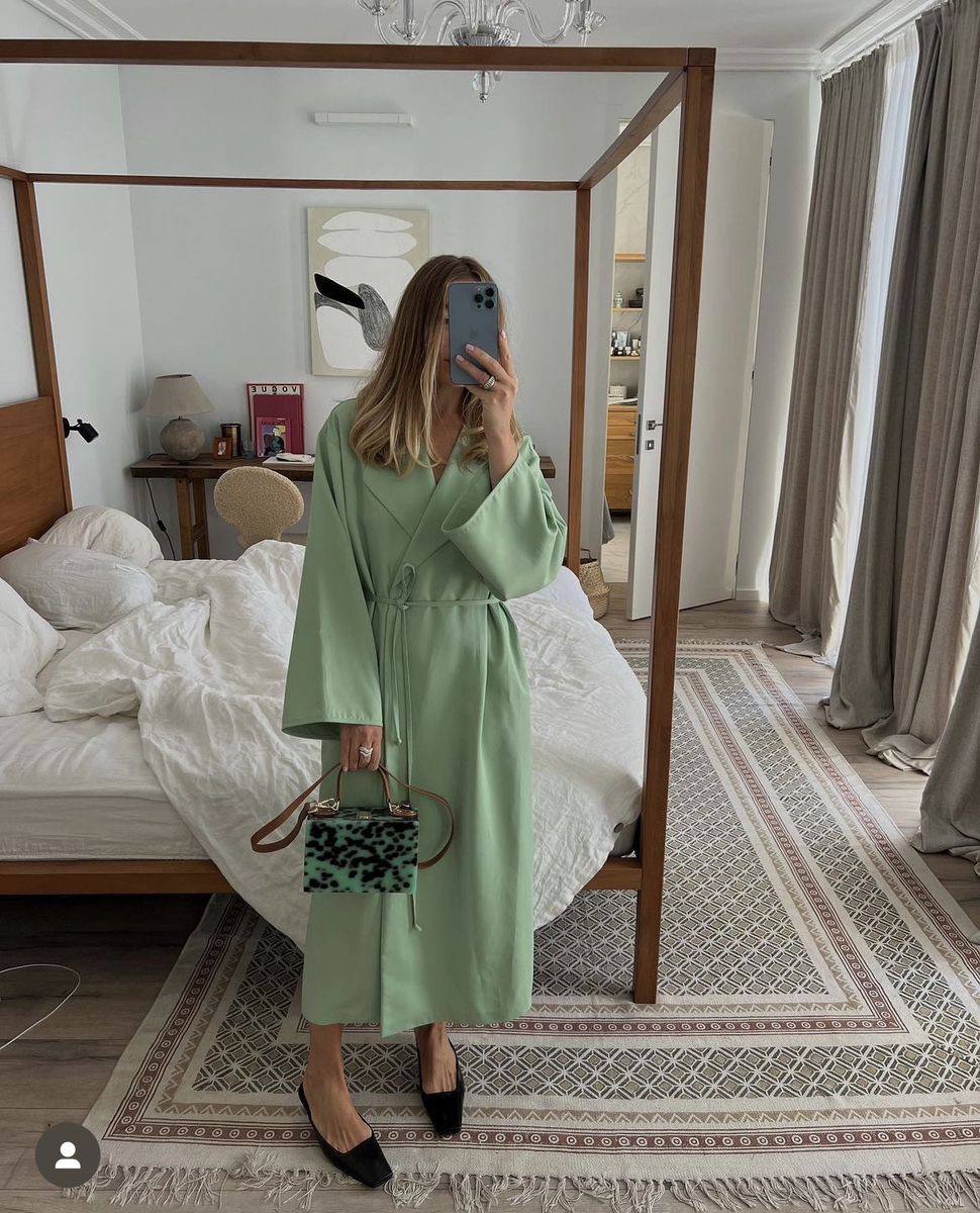 NEW COLLECTION 😍
💙 Кимоно-платье, которое выглядит доро...