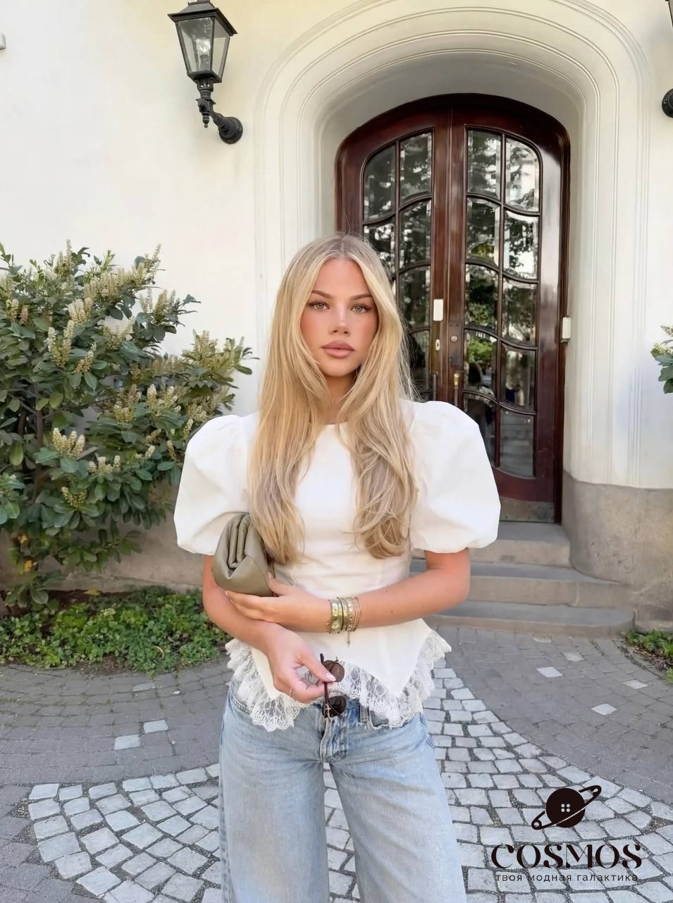 NEW COSMOS NEW 😍
🤍 Элегантный топ с корсетным эффектом ...