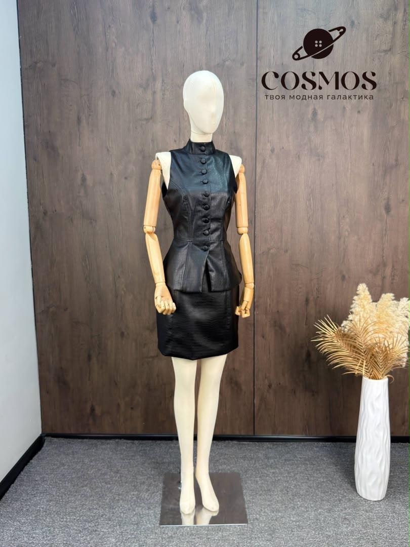 NEW COSMOS COLLECTION 🖤
Кожаный комплект с акцентным си...