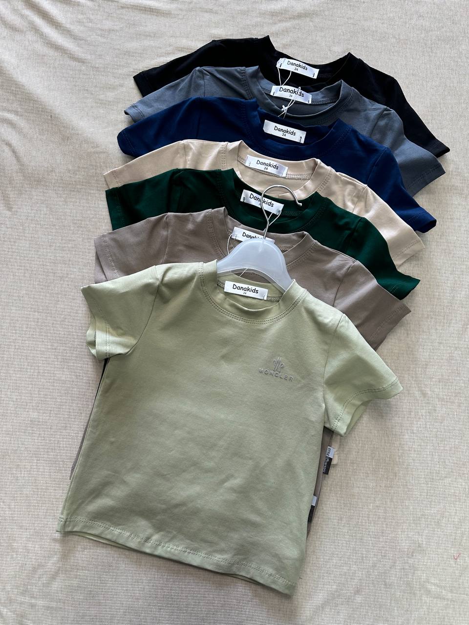 Футболки для мальчишек 
2-6лет 
В упаковке 5шт 
Цена оп...