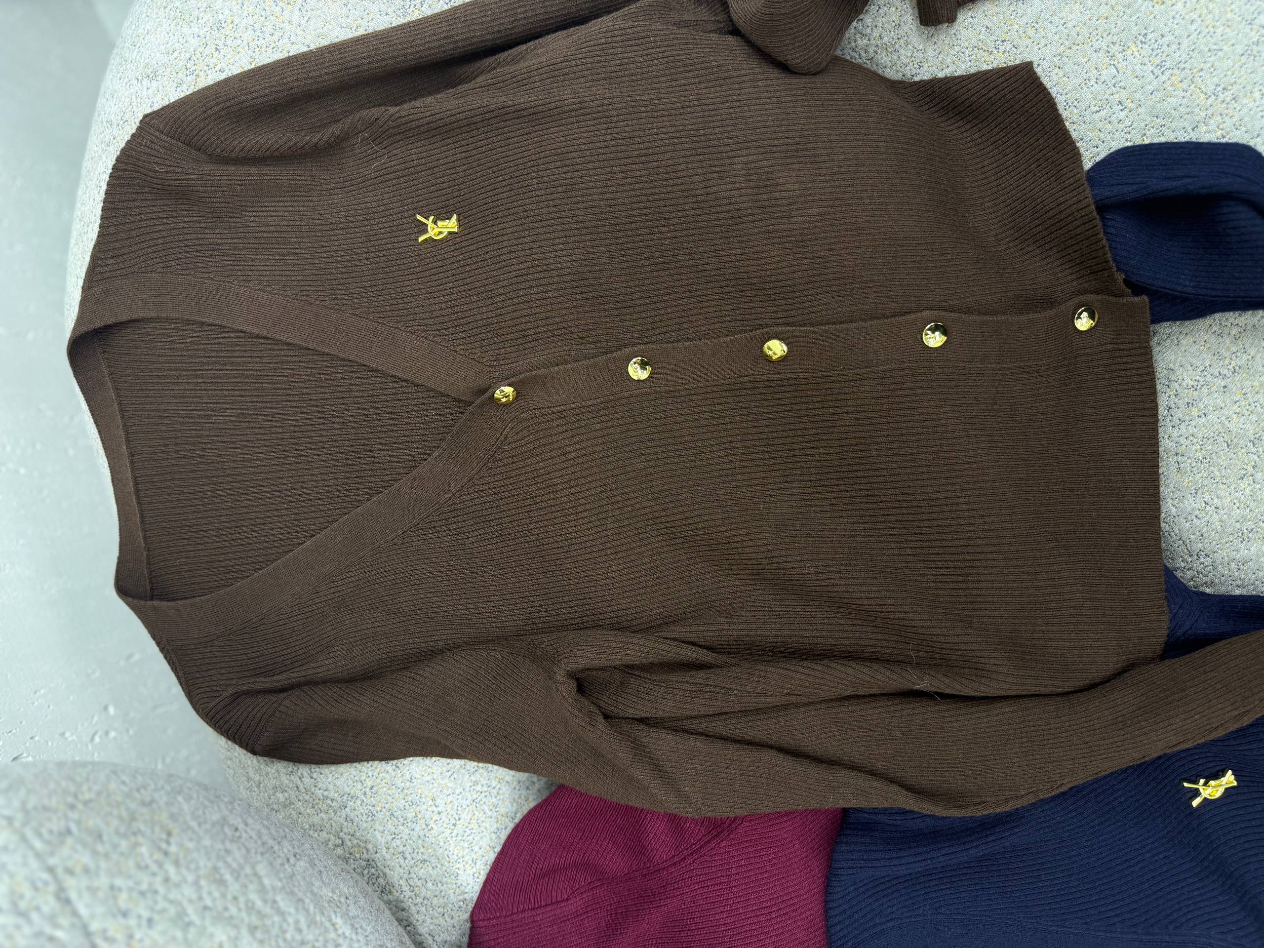 Новое поступ...