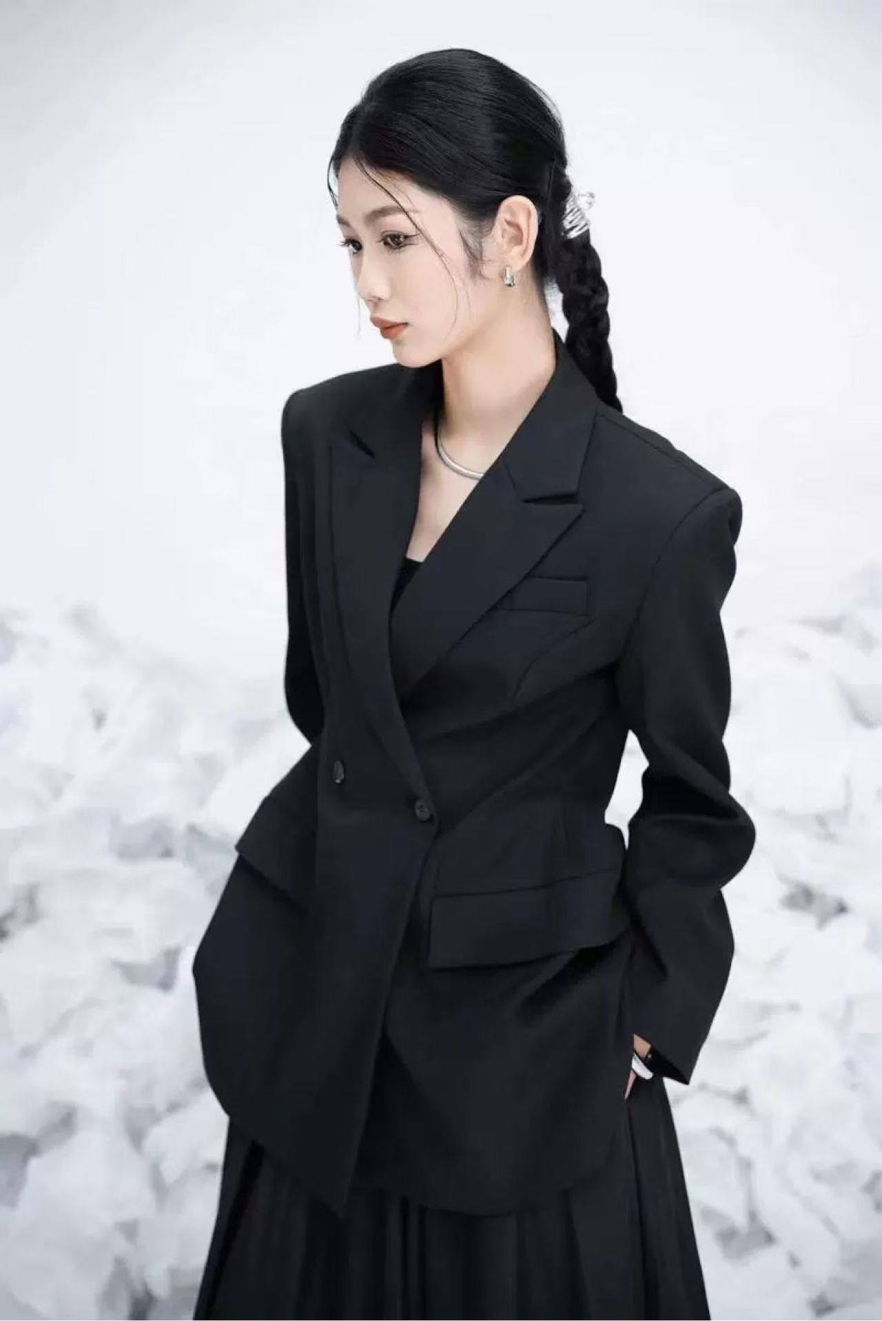 Новое поступ...