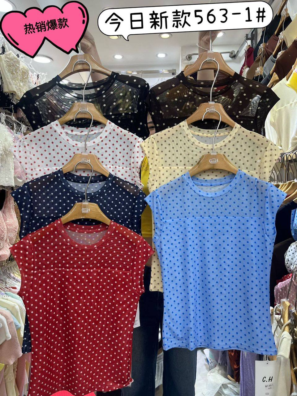 Design by Korea 🌟
Новое поступление🔥
Тренд сезона😍
Кофт...