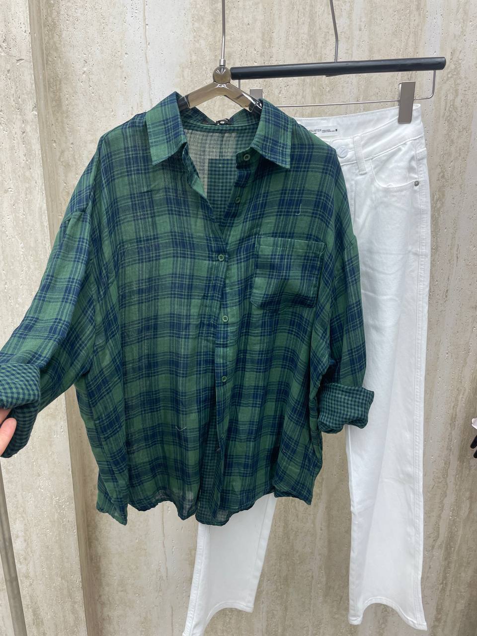 Design by Korea 🌟
В наличии
Тонкие  рубашки в клетку 
И...