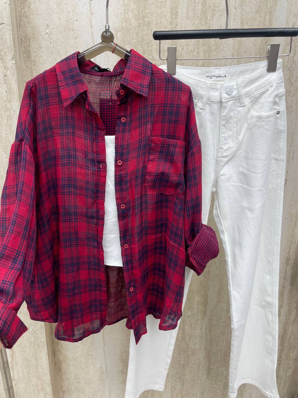 Design by Korea 🌟
В наличии
Тонкие  рубашки в клетку 
И...