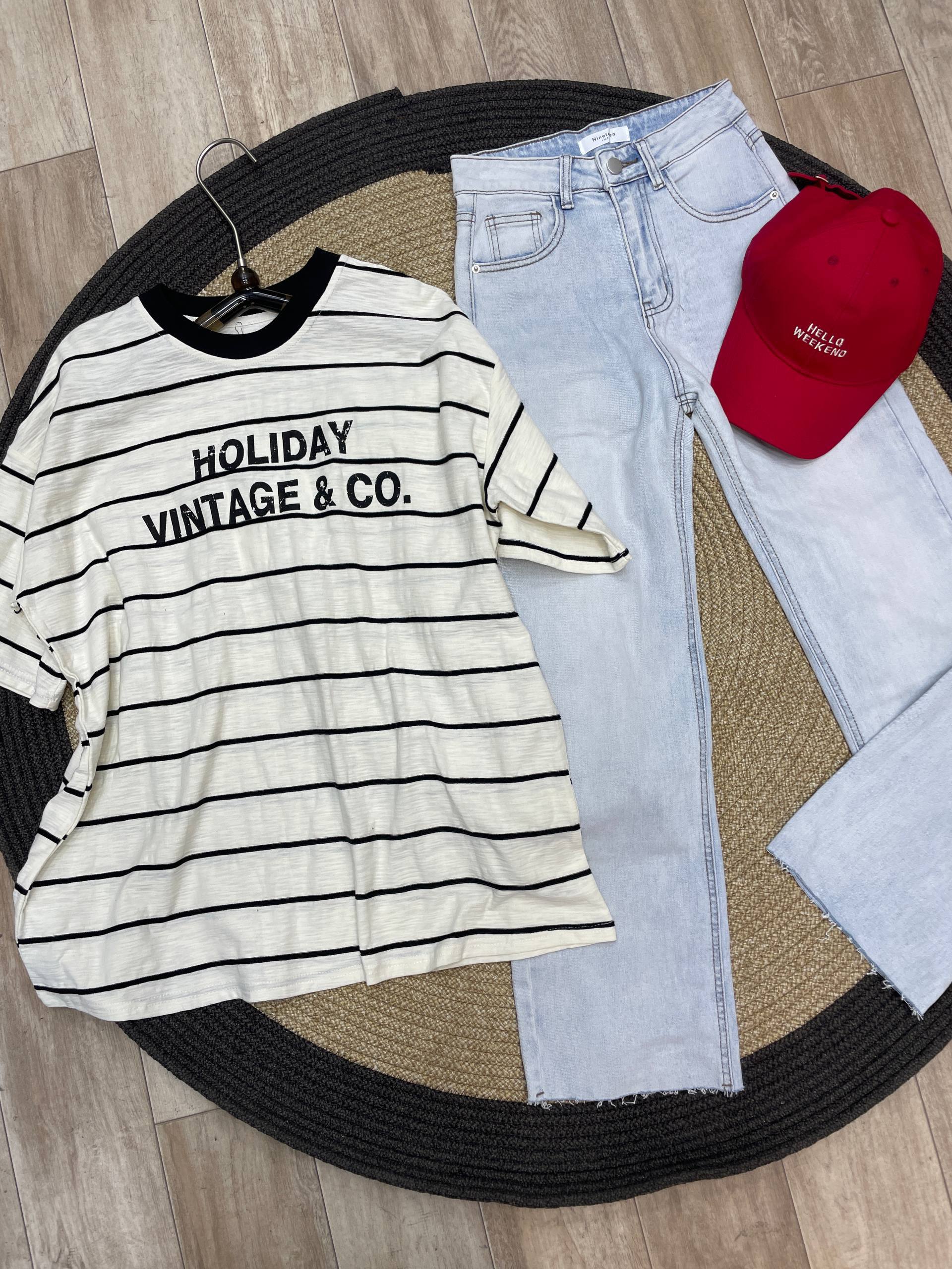 Design by Korea 🌟
В наличии Футболки оверсайз😍
Premium ...