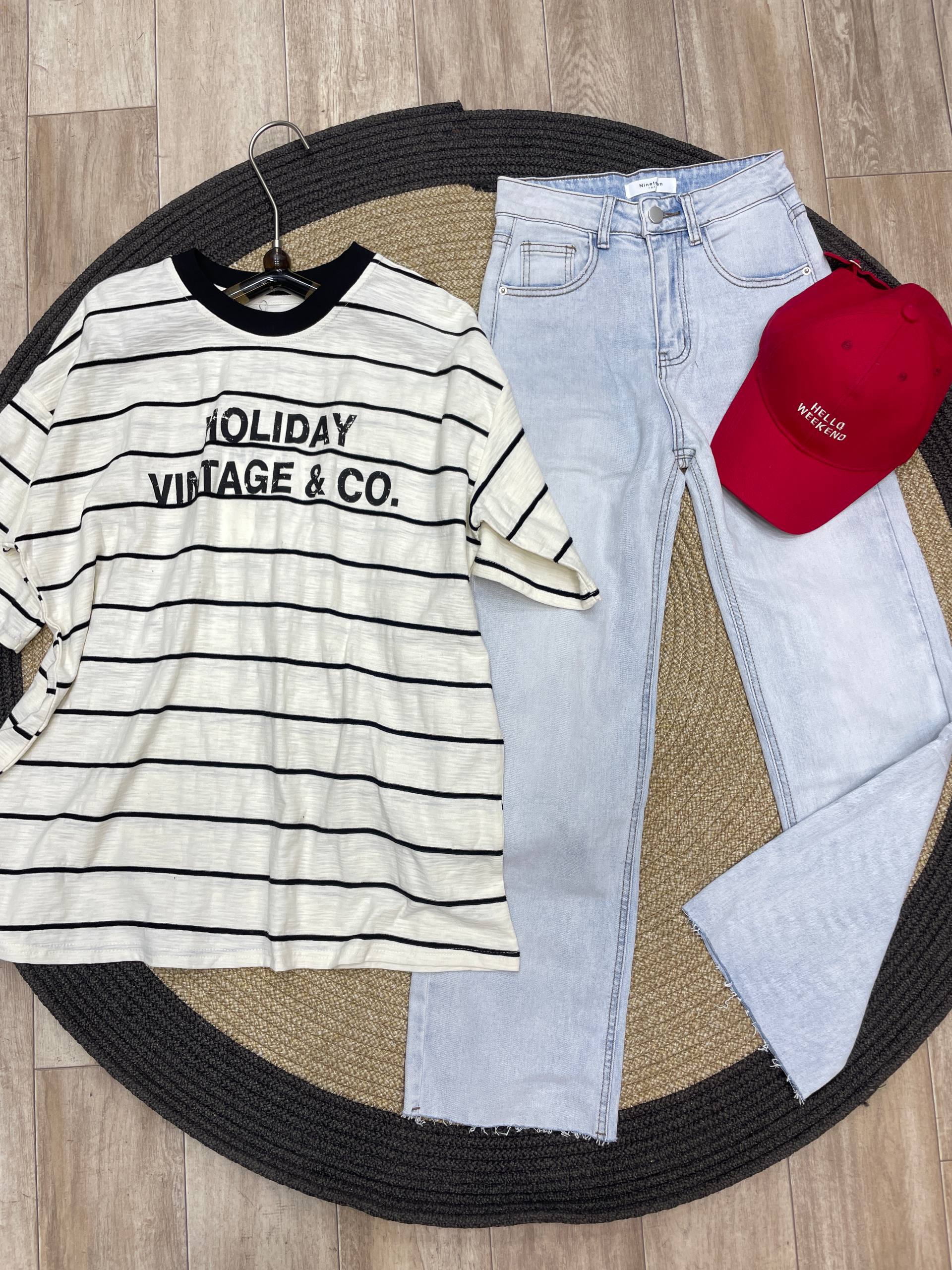 Design by Korea 🌟
В наличии Футболки оверсайз😍
Premium ...