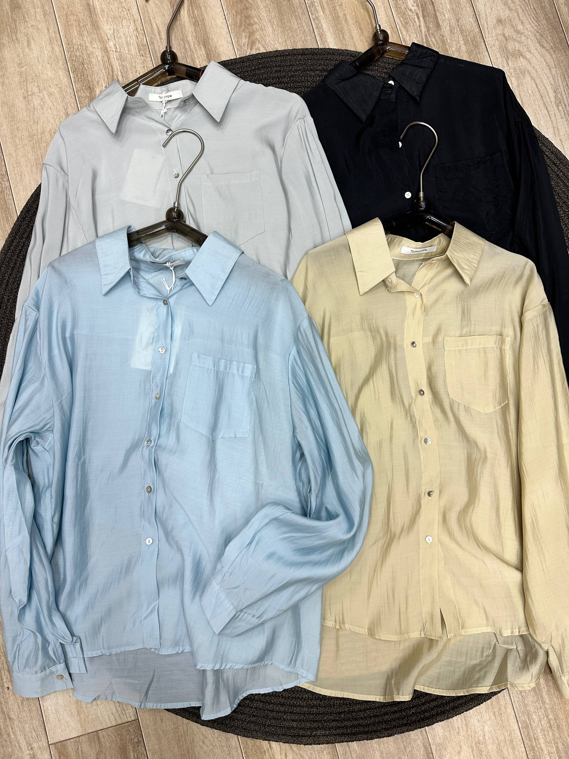 Design by Korea 🌟
В наличии тоненькие базовые рубашки 🤩