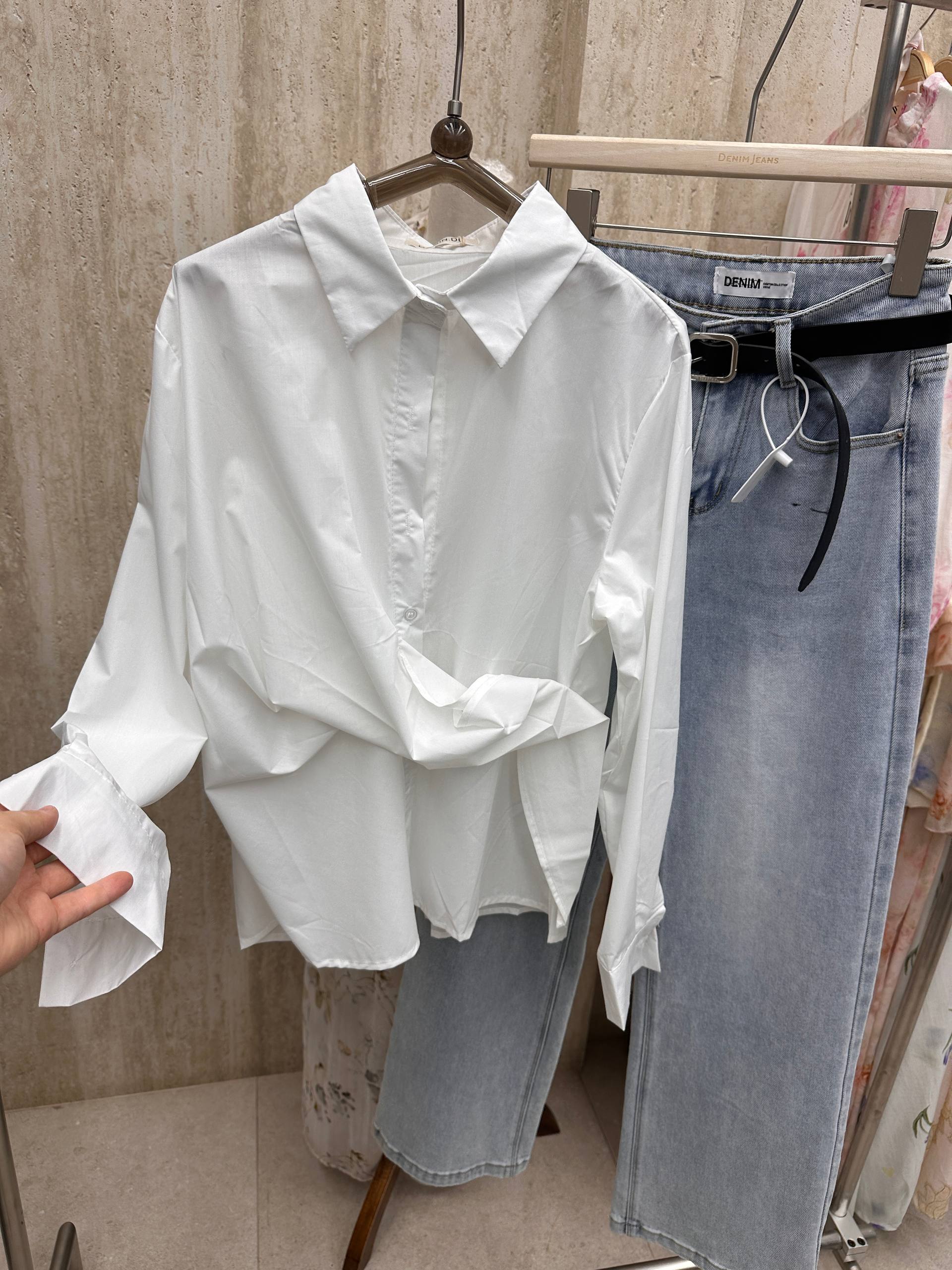 Design by Korea 🌷
В наличии базовые рубашки🤍
Цена:650 с...