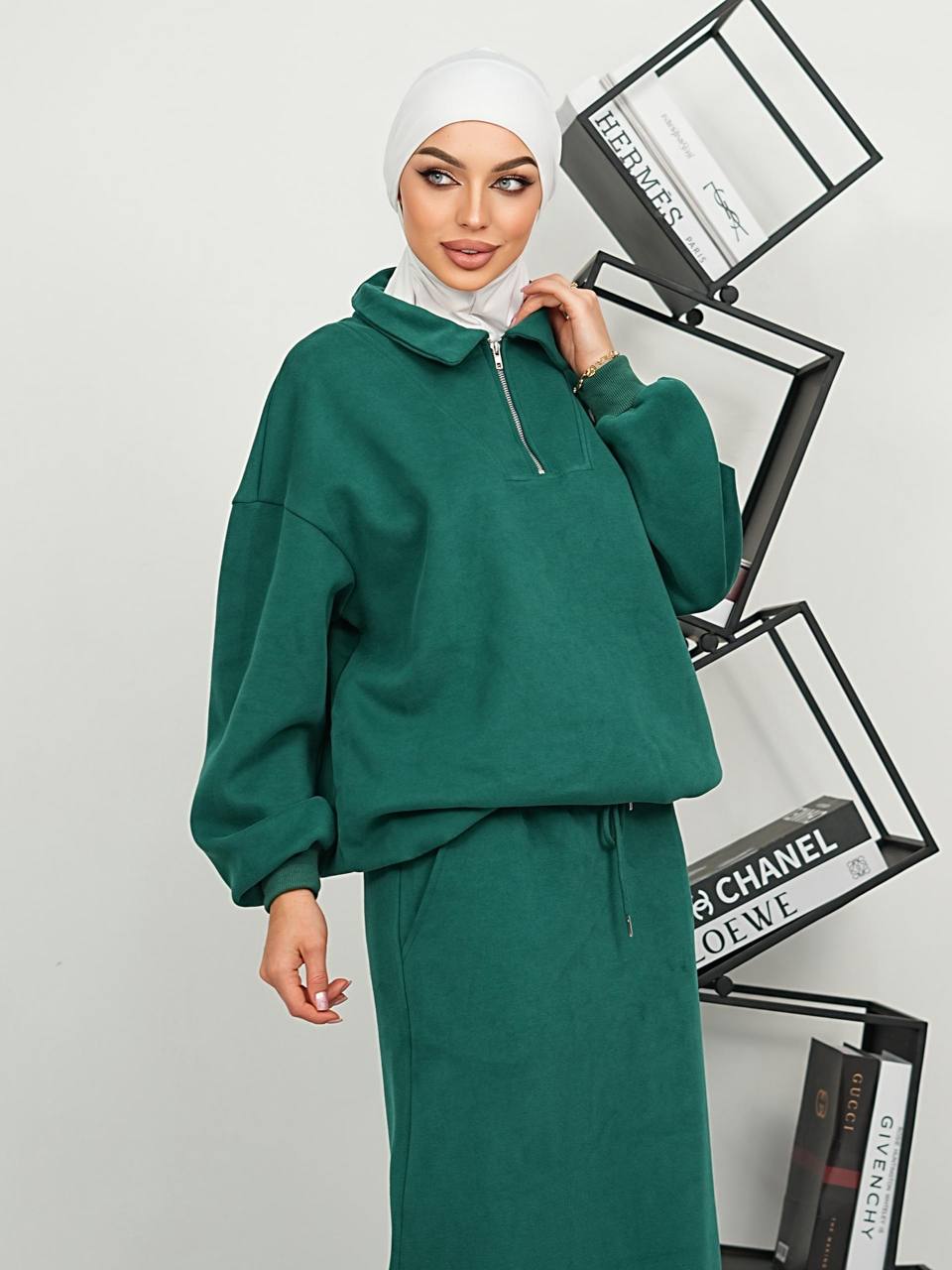 Уютные спортивные костюмы с юбкой