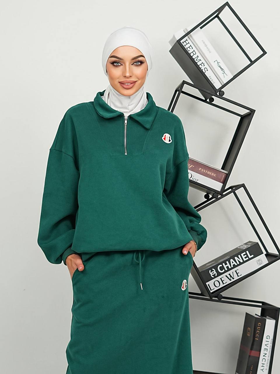 Уютные спортивные костюмы с юбкой