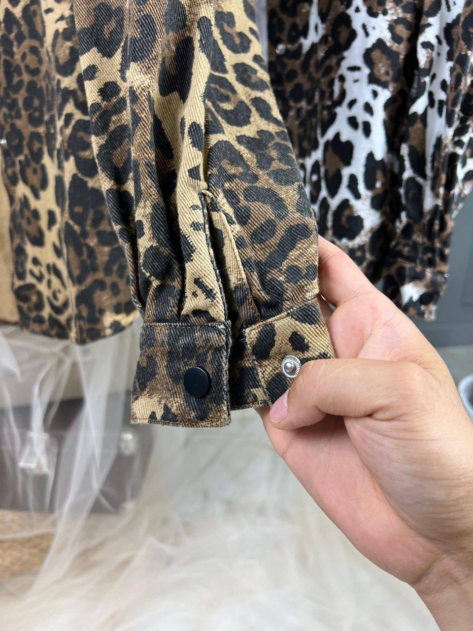 Рубашка с леопардовым принтом