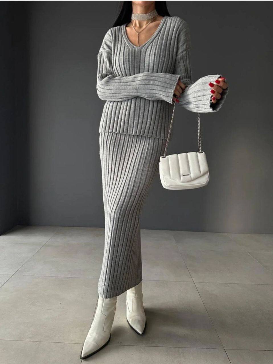 Трикотажная двойка в рубчик