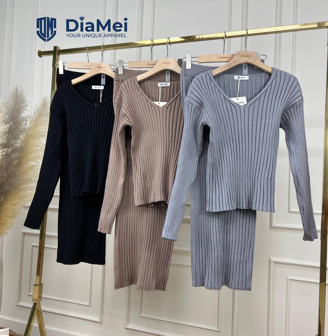 Трикотажная двойка в рубчик