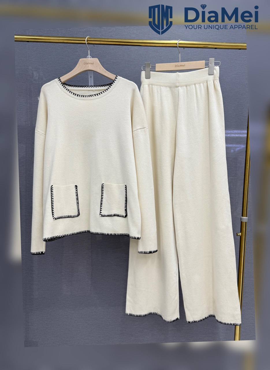 Трикотажная двойка с контрастной отделкой