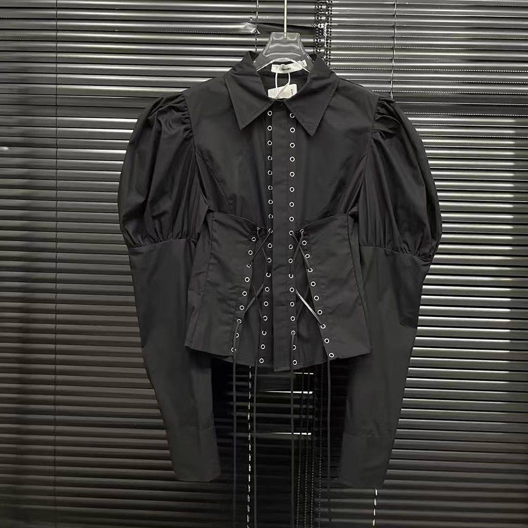 Элегантная рубашка с корсетной шнуровкой