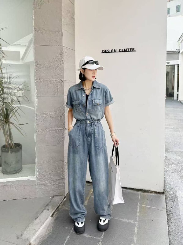 Джинсовый комбинезон в стиле Zara