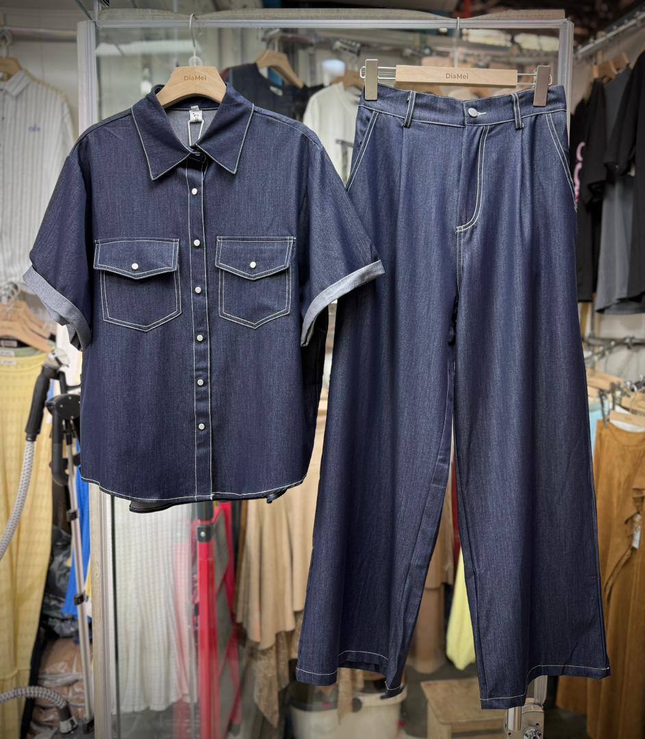 Джинсовый костюм двойка (топ + широкие брюки)