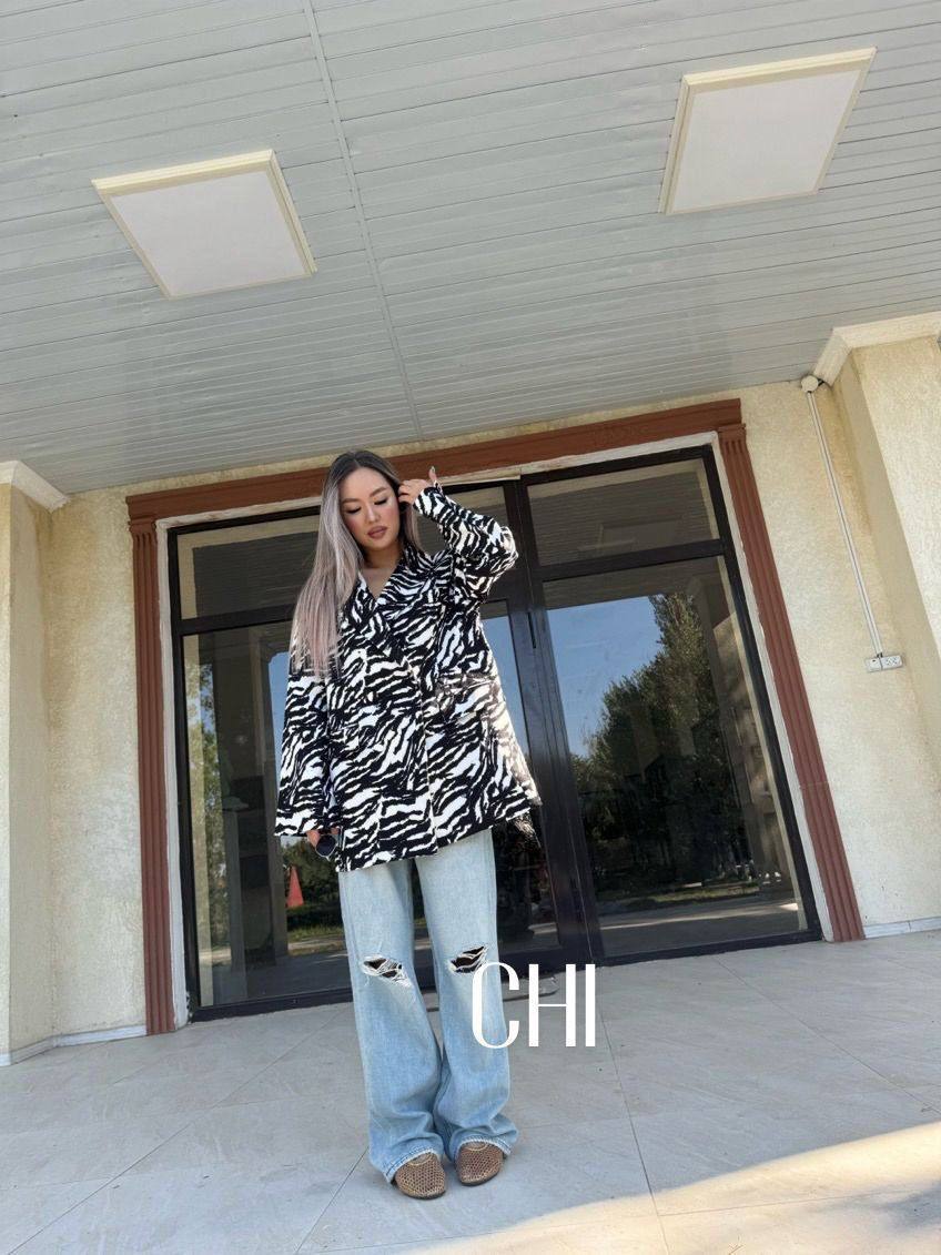 Пиджак с принтом зебра